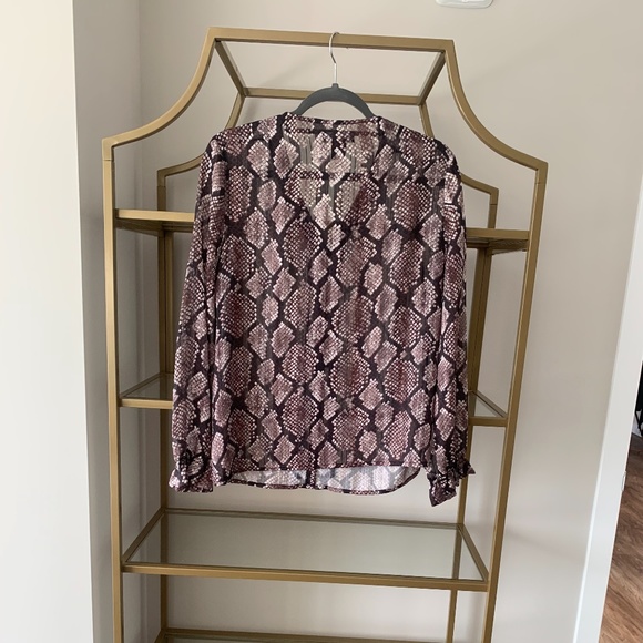 Snakeskin Print Top with Tassels - Picture 3 of 4